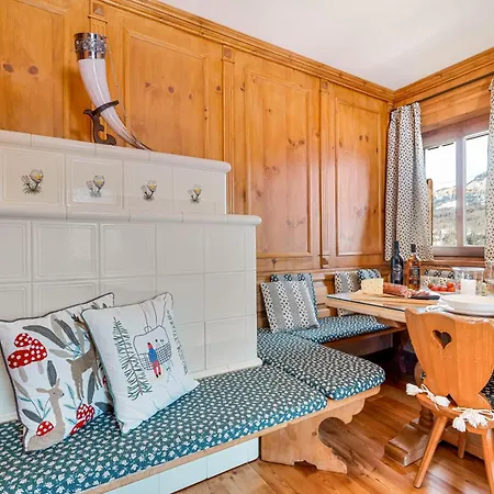 Mortisa, Cortina Design